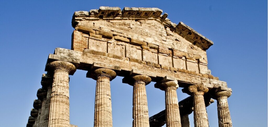 Nesiotikà: seminari di Archeologia classica, a cura dei Proff. Alessandro Teatini e Giovanni Marginesu